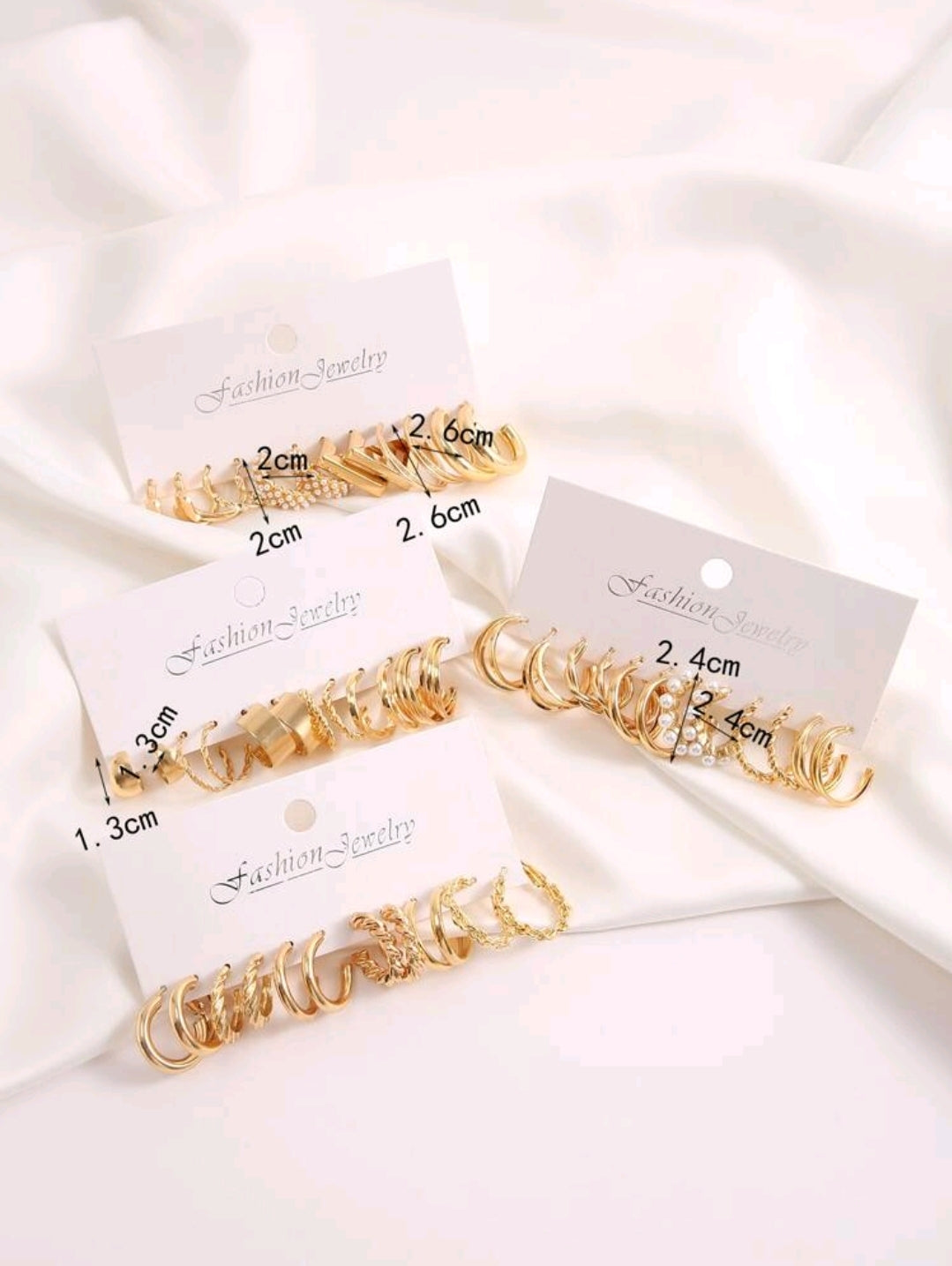 Ensemble De 48 Paires De Boucles D'oreilles Décoratives En Fausses Perles, Ensemble De 48 Paires De Boucles D'oreilles Métalliques